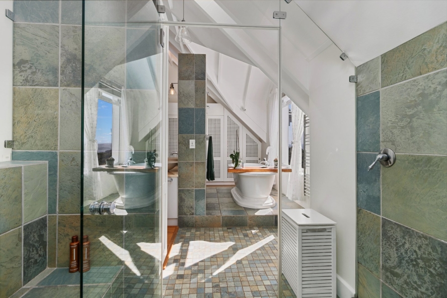 5 Bedroom Property for Sale in Pezula Golf Estate Western Cape